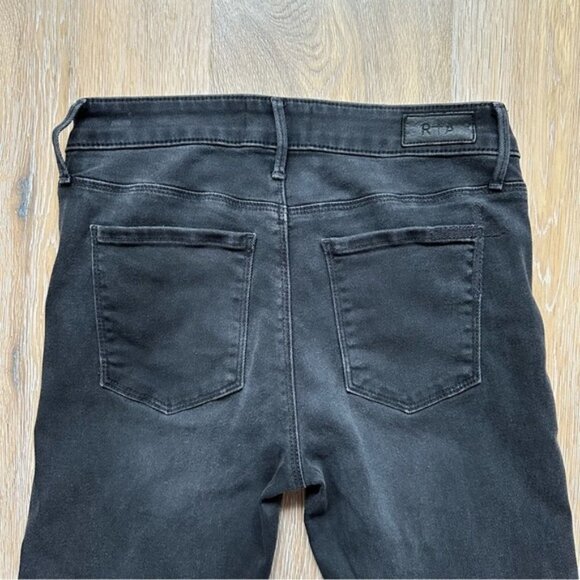 RtA Kiki Crop Raw Hem Jeans in Black Dusk Wash - Made in USA - Size 25 - Picture 9 of 16